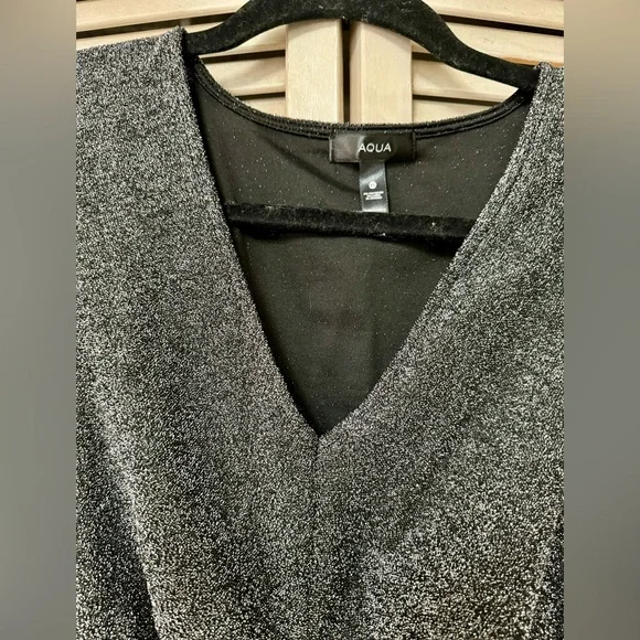 Aqua Top - Picture 5 of 8